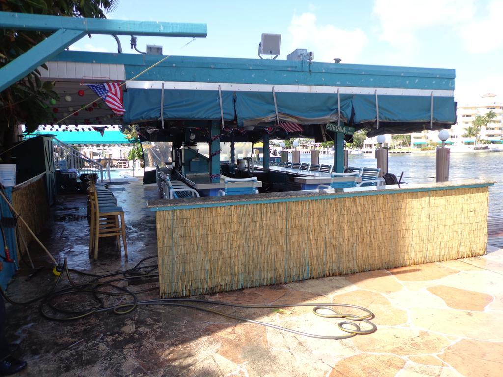 Sands Harbor Resort And Marina ポンパノビーチ エクステリア 写真