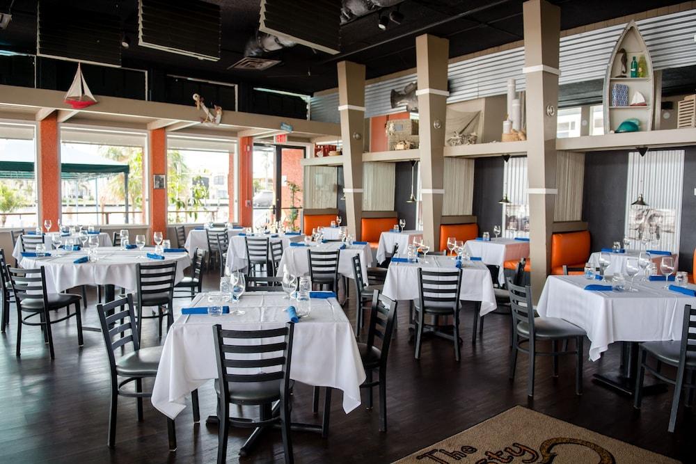 Sands Harbor Resort And Marina ポンパノビーチ エクステリア 写真