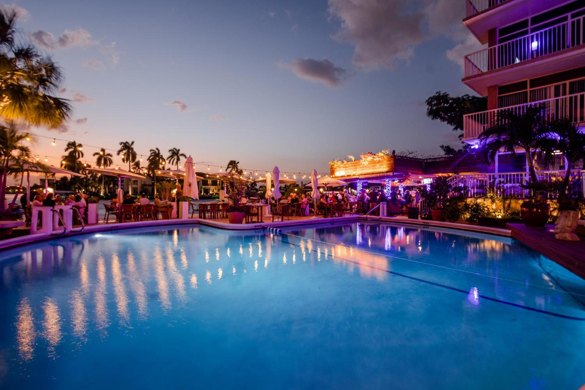 Sands Harbor Resort And Marina ポンパノビーチ エクステリア 写真