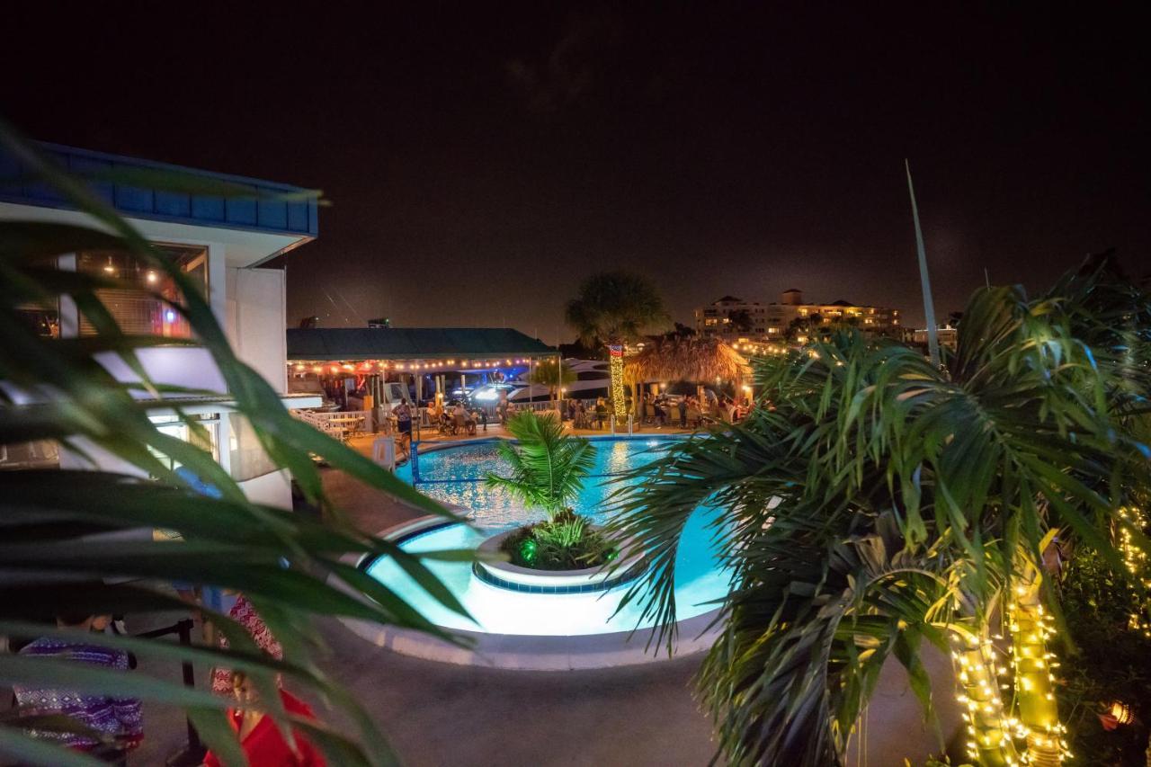 Sands Harbor Resort And Marina ポンパノビーチ エクステリア 写真