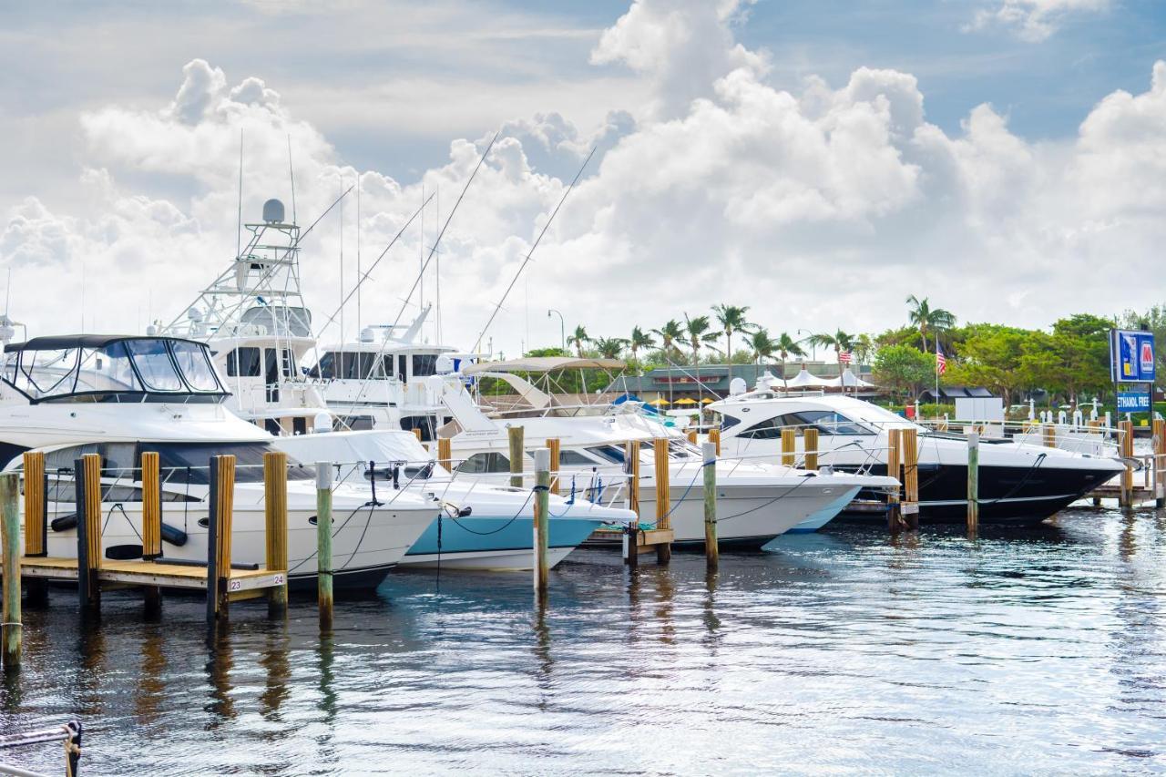 Sands Harbor Resort And Marina ポンパノビーチ エクステリア 写真